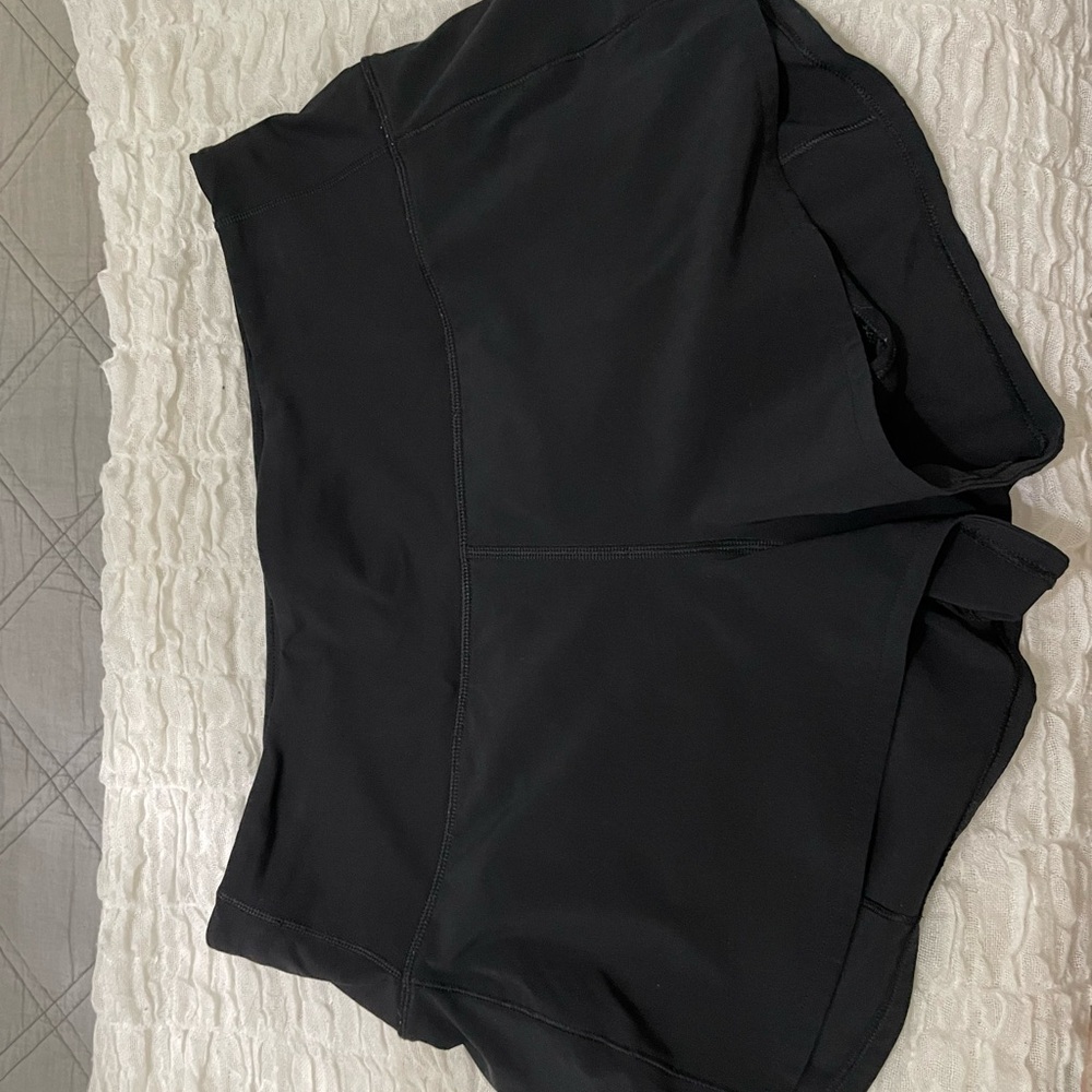 Lululemon Speed Up Shorts Size 8